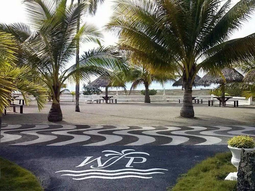 Whispering Palms Island Resort Bacolod Kültér fotó